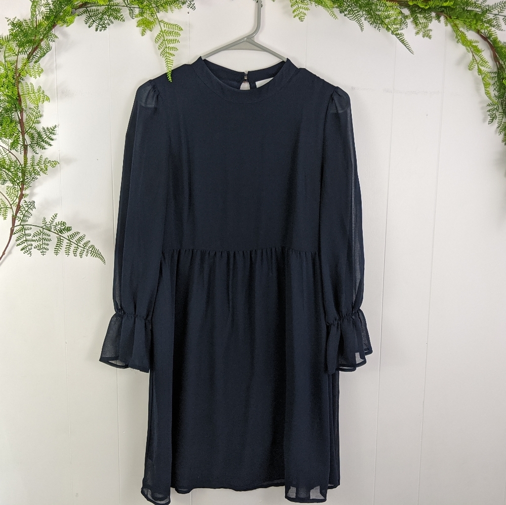 ♻️ Line & Dot Renee Babydoll Dress in Navy